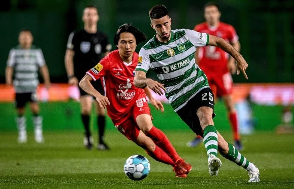 Exciting episode from the Sporting Lisbon vs Gil Vicente football clash.
