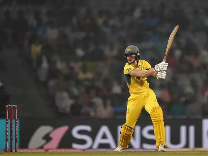 Perry marks 300 by leading Australia to win in India