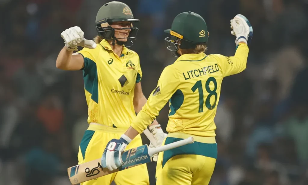 Ellyse Perry slogs six to level T20 series with India in 300th Australia