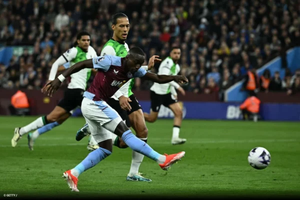 Empate Heroico no Villa Park: Aston Villa Recupera Após Falha de Martínez e Garante Igualdade Contra o Liverpool