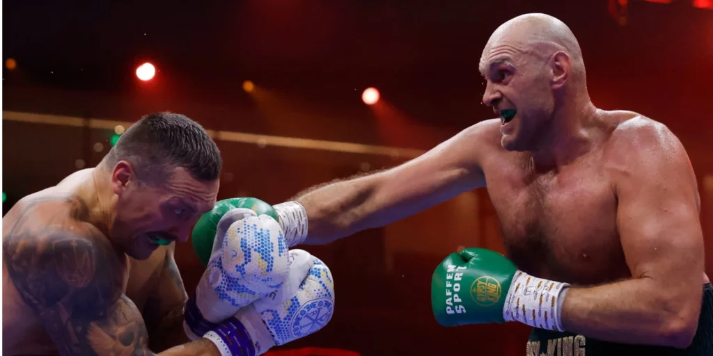 Усик відсторонений від боксу до липня