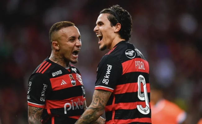 Flamengo Assume Liderança Após Vitória Dramática