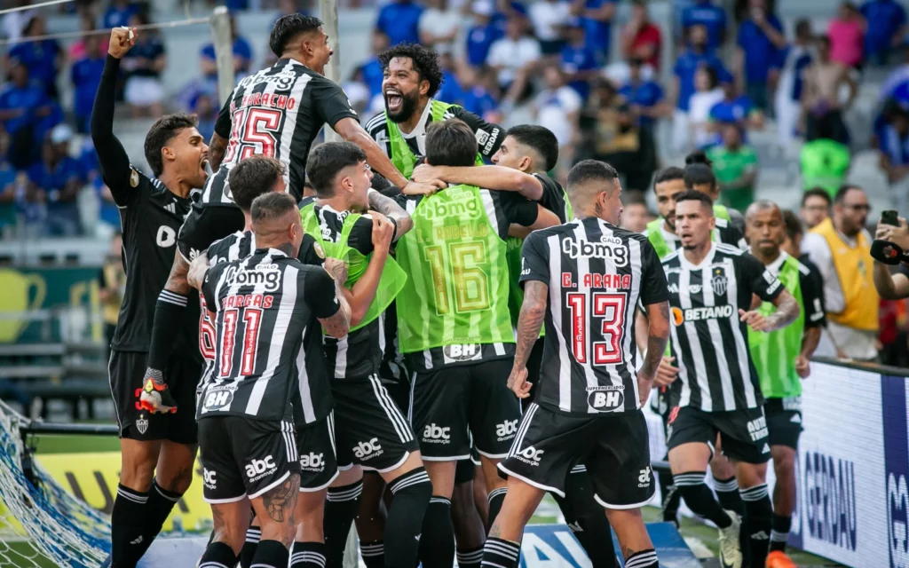 Atlético-MG beat Sao Paulo