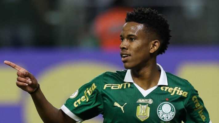 Chelsea Elogia Brilho de Estevão no Palmeiras