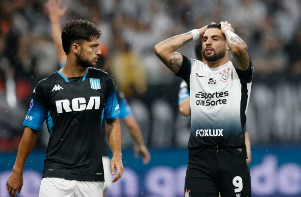 Corinthians e Racing empatam na semifinal da Sul-Americana