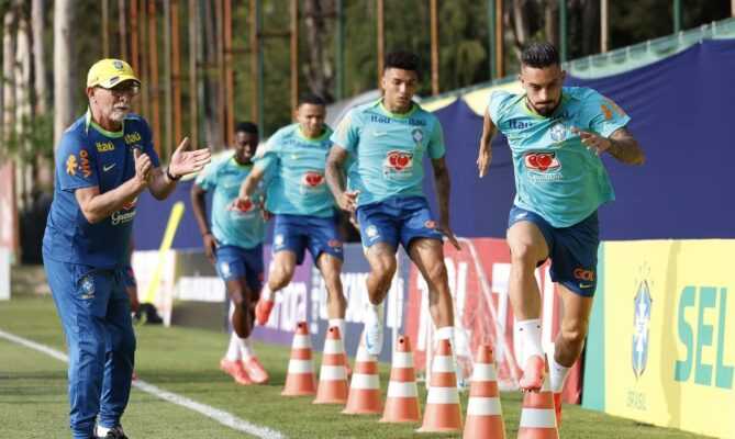 Gabriel Martinelli é dúvida para o jogo do Brasil contra o Peru