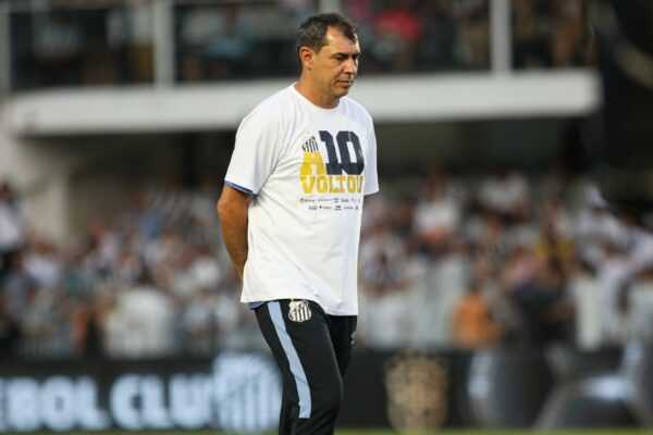 Santos Demite Fábio Carille Após Título da Série B