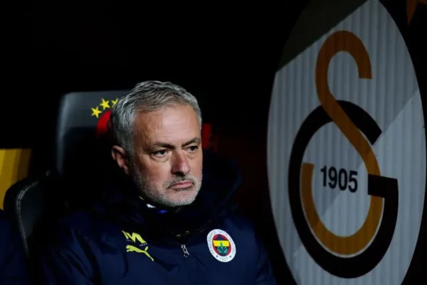 Galatasaray Plans Legal Action Against Mourinho for Alleged Racist Remarks