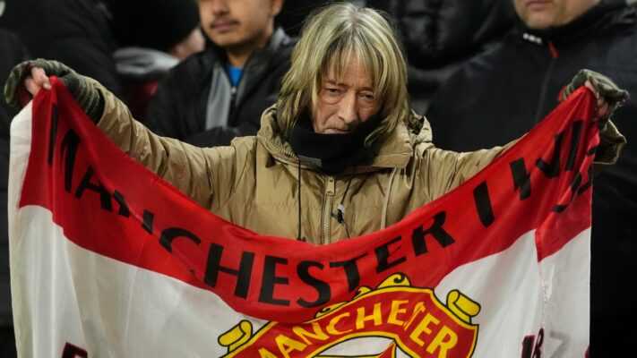 Manchester United’s Focus on Stadium Raises Concerns