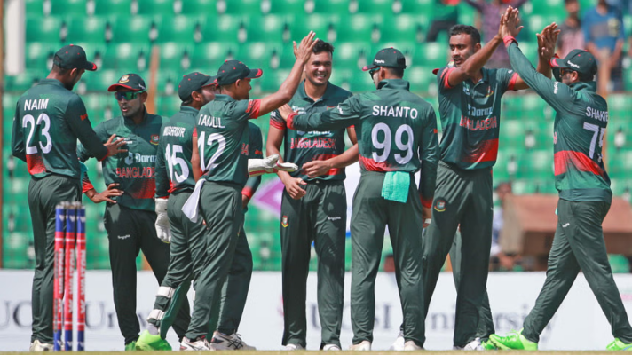 নতুন বলে আগুন, বাংলাদেশ ‘এ’ দলের দুর্দান্ত শুরু