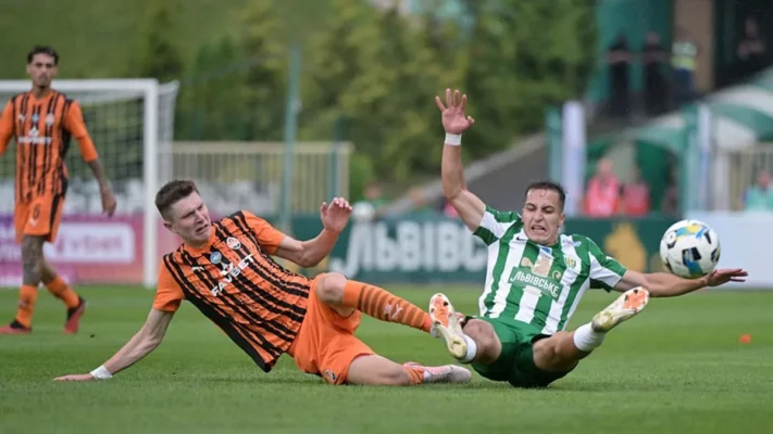 Триллер во Львове, фиаско Ливерпуля, Забарный в Париже