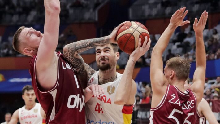 España espera la reacción de los hermanos Hernangómez ante Grecia