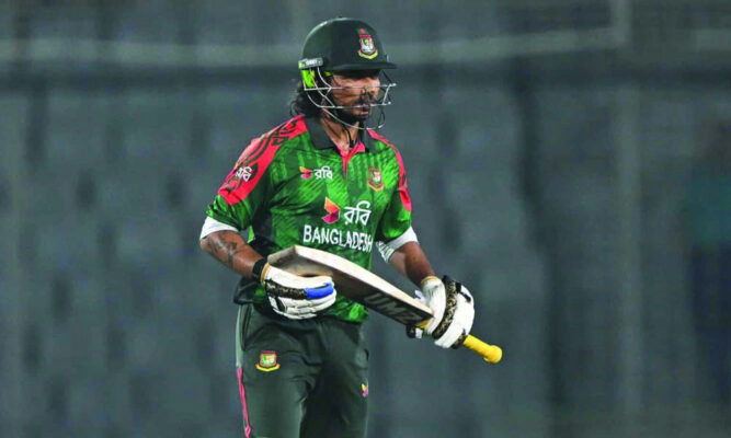 সুপার ওভারে রিশাদকে বাদ দেওয়ার সিদ্ধান্ত নিয়ে বিতর্ক, কোচ-ক্যাপ্টেনের পরিকল্পনা ছিল কারণ