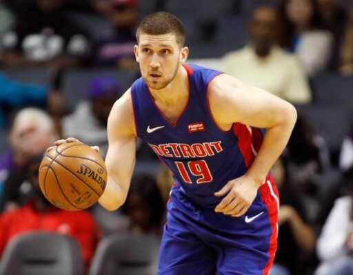 Святослав Михайлюк став одним із найрезультативніших гравців “Юти” в останньому передсезонному матчі НБА