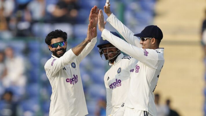 IND vs SA टेस्ट 2025: रवींद्र जडेजा की ऐतिहासिक चौकड़ी के संकेत