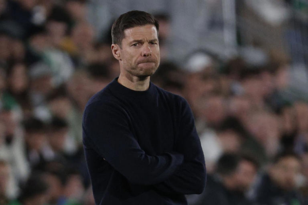Maldini saca los colores al Real Madrid de Xabi Alonso: “El equipo no funciona”