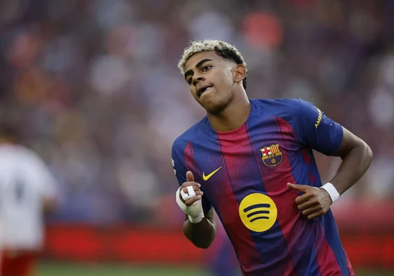 Lamine Yamal queda fuera de la selección por un procedimiento médico no comunicado
