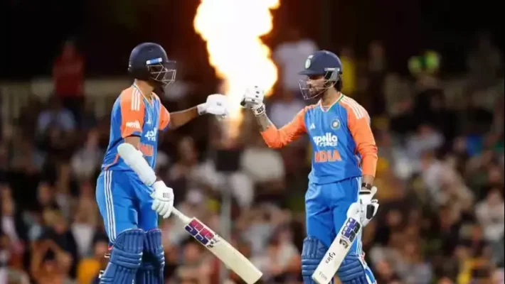 टी20I में नया इतिहास, एक ओवर में 5 विकेट लेकर बना अनोखा रिकॉर्ड