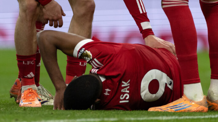 «Ливерпуль» подтвердил перелом у Исака и его участие в матче со сборной Украины под вопросом