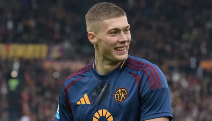 Фенербахче интересуется Артемом Довбиком