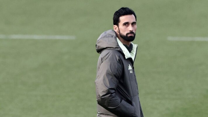 Арбелоа объяснил красные карточки игроков Реала: дело не в судействе