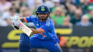 रिंकू सिंह ने धोनी के रिकॉर्ड की बराबरी कर सबको चौंकाया