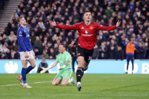 Sesko fires ruthless winner as Manchester United climb to fourth