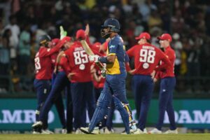 इंग्लैंड ने श्रीलंका को तीसरे टी20 में हराकर सीरीज 3-0 से क्लीन स्वीप की