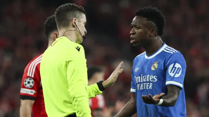 Mourinho defiende a Prestianni y cuestiona la celebración de Vinicius