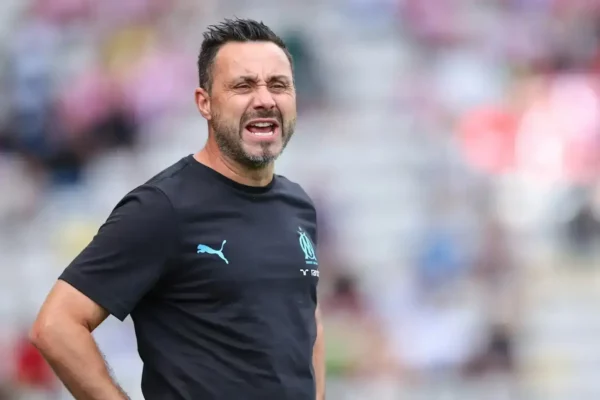 Де Дзербі завершив роботу в Марселі за взаємною згодою