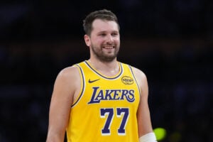 Luka Doncic erupts for 60 as Lakers stretch winning run to eight