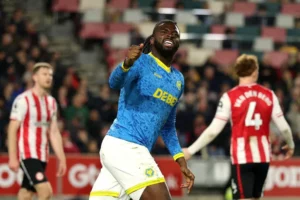 Brentford miss chance to gain ground after Wolves fight back for draw