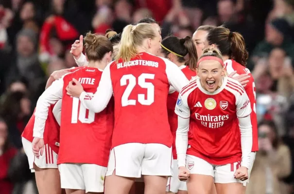 Arsenal Women take control against Chelsea with first-leg win