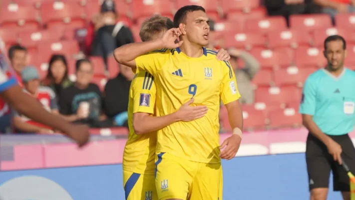 Пономаренко після матчу зі Швецією визнав біль поразки, але закликав вірити в збірну