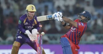 ১ রানের সুপার ওভারে ইতিহাস গড়ে জয় পেল কলকাতা