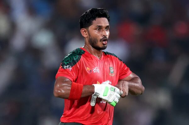তানজিদকে টেস্ট দলে নেওয়ার কারণ ব্যাখ্যা করলেন বাশার