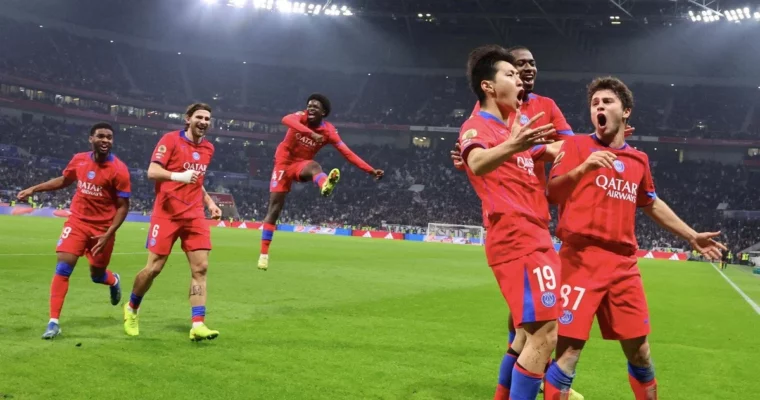 Ліон несподівано переграв ПСЖ у чемпіонаті Франції