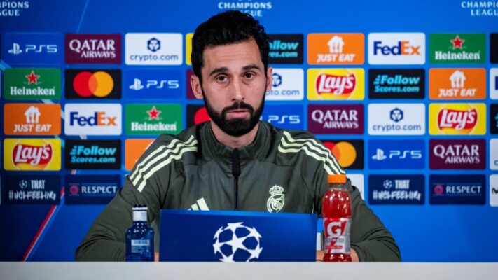 Arbeloa condena el racismo y pone el foco en la Liga y la Champions