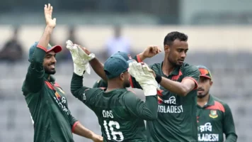 স্লো ওভার রেটের কারণে বাংলাদেশকে জরিমানা করল আইসিসি