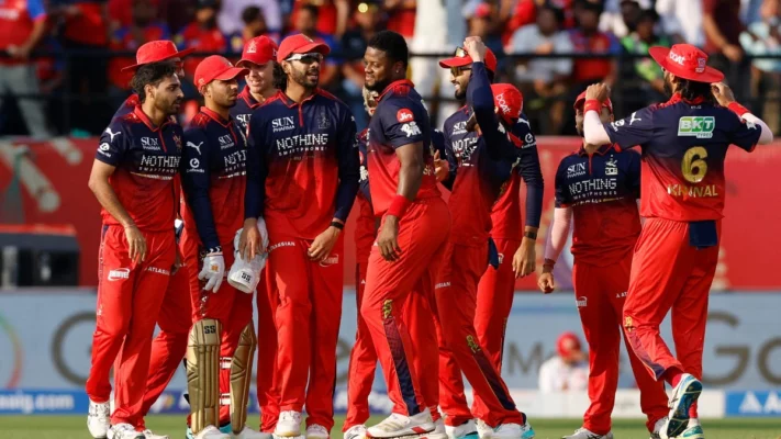 RCB ने पक्की की प्लेऑफ की जगह, मुकाबला और रोमांच बढ़ा