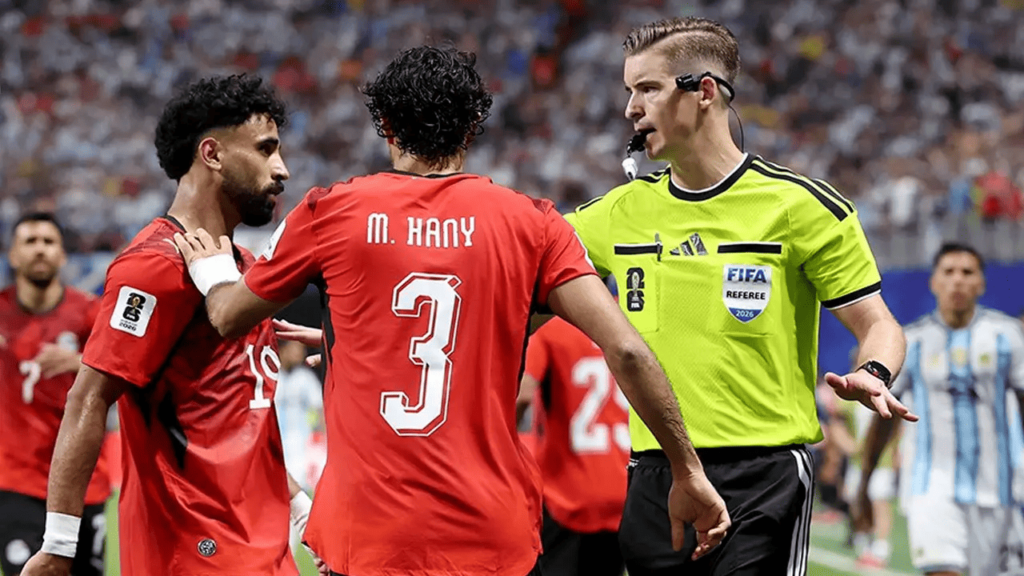 ভিএআর কীভাবে সিদ্ধান্ত নেয় এবং এর ব্যবহার নিয়ে প্রশ্ন কেন বাড়ছে