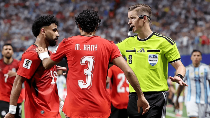 ভিএআর কীভাবে সিদ্ধান্ত নেয় এবং এর ব্যবহার নিয়ে প্রশ্ন কেন বাড়ছে